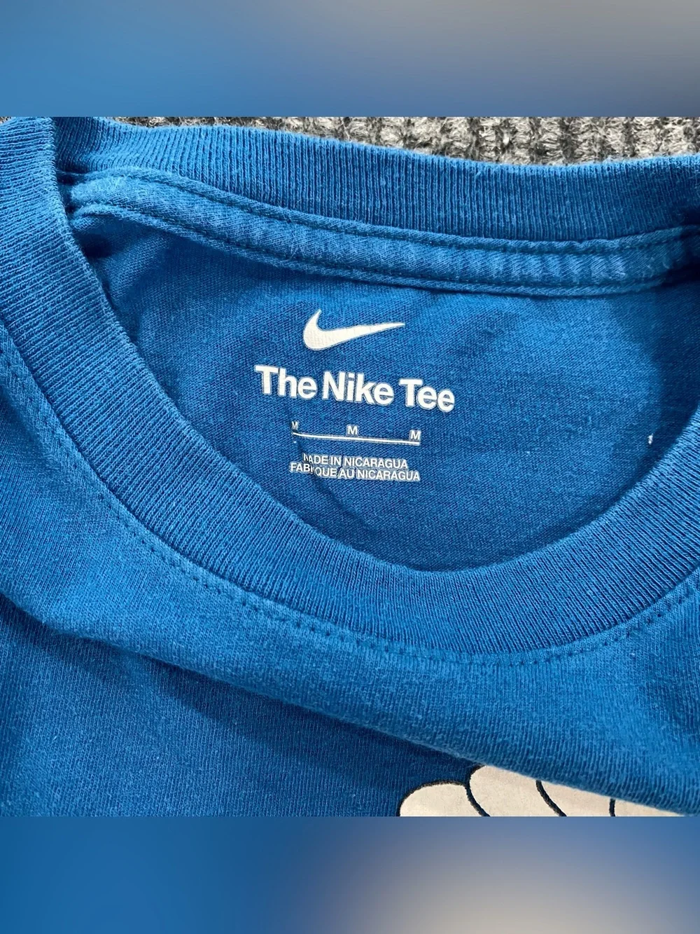 Nike Kids Blue T-shirt With Sneaker & Daisy Size M